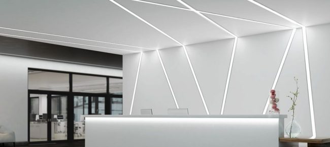 Iluminación-en-las-oficinas-la-clave-para-mejorar-la-productividad-de-los-empleados-1024x676